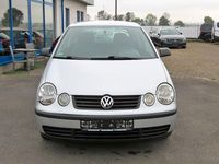 Gebraucht VW Polo 54 PS (39 kW) 2003 Silber Kleinwagen