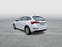 Gebraucht Skoda Scala 110 PS (80 kW) 2021 Weiß Kleinwagen