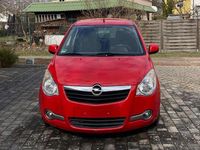 Gebraucht Opel Agila 68 PS (50 kW) 2012 Rot Kleinwagen
