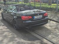 Gebraucht BMW 325 Cabriolet Performance 204 PS (150 kW) 2013 Schwarz Cabrio