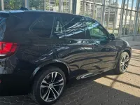 Gebraucht BMW X5 M50 Performance 381 PS (280 kW) 2014 Schwarz SUV