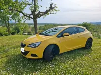 Gebraucht Opel Astra GTC 179 PS (131 kW) 2014 Gelb Limousine