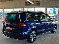 Gebraucht VW Sharan 184 PS (135 kW) 2018 Blau Van / Kleinbus