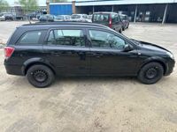 gebraucht Opel Astra Caravan Edition 1,4 *AHK*KLIMA*TEMPOMAT*