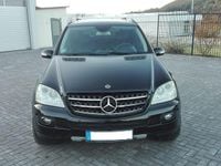 Gebraucht Mercedes ML320 224 PS (164 kW) 2008 Schwarz SUV