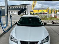 Używany Seat Leon FR 120 KM (88 kW) 2016 Biały Kombi
