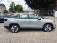 Neu Skoda Kodiaq Selection 150 PS (110 kW) 2025 Grau SUV