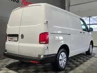 Gebraucht VW T6.1 150 PS (110 kW) 2021 Weiß Van