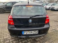 Gebraucht BMW 116 Lifestyle 122 PS (89 kW) 2010 Schwarz Kleinwagen