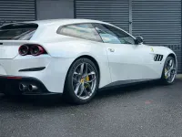 Second-hand Ferrari GTC4Lusso 610 CP (448 kW) 2018 Alb Break