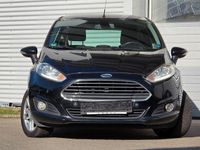 Gebraucht Ford Fiesta Titanium 101 PS (74 kW) 2014 Schwarz Kleinwagen