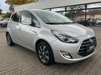 Gebraucht Hyundai ix20 Space 125 PS (91 kW) 2019 Silber Kleinwagen