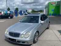 Gebraucht Mercedes E220 150 PS (110 kW) 2002 Limousine
