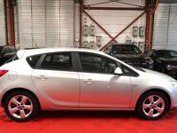 Gebraucht Opel Astra 116 PS (85 kW) 2010 Silber Limousine