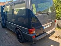 Second-hand VW Caravelle 110 CP (80 kW) 1992 Negru Van