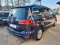 Gebraucht VW Sharan Comfortline 150 PS (110 kW) 2017 Blau Van / Kleinbus