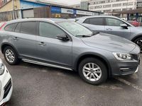 Gebraucht Volvo V60 CC Momentum 150 PS (110 kW) 2017 Kombi