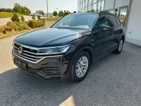 Gebraucht VW Touareg 231 PS (169 kW) 2022 Schwarz SUV