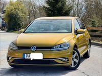 Gebraucht VW Golf VII Sound 110 PS (80 kW) 2018 Gold Limousine