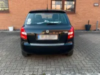 Gebraucht Skoda Fabia 60 PS (44 kW) 2010 Schwarz Kleinwagen