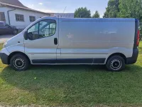 Gebraucht Opel Vivaro 114 PS (83 kW) 2009 Silber Van / Kleinbus