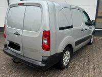 Gebraucht Citroën Berlingo 80 PS (58 kW) 2010 Silber Van / Kleinbus