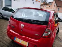 Gebraucht Dacia Sandero Basis 75 PS (55 kW) 2009 Rot Limousine