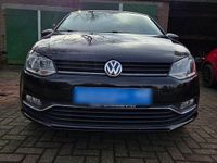 Gebraucht VW Polo Highline 90 PS (66 kW) 2015 Schwarz Kleinwagen