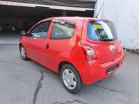 Second-hand Renault Twingo 75 CP (55 kW) 2011 Roșu Hatchback