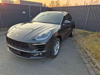 Gebraucht Porsche Macan S 258 PS (189 kW) 2017 Grau SUV