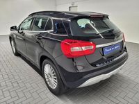 Gebraucht Mercedes GLA180 Style 122 PS (89 kW) 2019 Schwarz (nachtschwarz  unilack) SUV