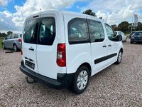 Gebraucht Citroën Berlingo Attraction 98 PS (72 kW) 2011 Weiß Van / Kleinbus