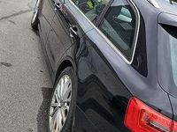 Gebraucht Audi A6 Sport 177 PS (130 kW) 2013 Schwarz Kombi