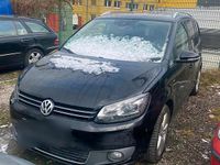 Gebraucht VW Touran Life 140 PS (102 kW) 2014 Schwarz Van / Kleinbus