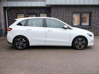 Gebraucht Mercedes B220 190 PS (139 kW) 2023 Weiß Van / Kleinbus