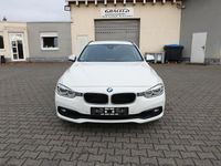 Gebraucht BMW 330 Advantage 258 PS (189 kW) 2016 Weiß Kombi