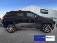 Gebraucht Jeep Compass Summit 179 PS (131 kW) 2025 Schwarz SUV