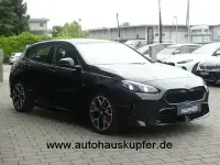 Gebraucht BMW 120 M Sport 170 PS (125 kW) 2025 Saphirschwarz Kleinwagen