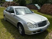 Gebraucht Mercedes E200 163 PS (119 kW) 2004 Silber Limousine