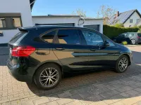 Gebraucht BMW 218 Active Tourer Advantage 150 PS (110 kW) 2015 Schwarz Van / Kleinbus