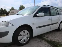 Gebraucht Renault Mégane II Avantage 106 PS (77 kW) 2006 Weiß Limousine