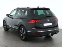 Gebraucht VW Tiguan United 150 PS (110 kW) 2021 Deep black perleffekt SUV