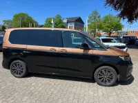 Gebraucht VW Multivan Style 150 PS (110 kW) 2026 Copper bronze met./schwarz met Van / Kleinbus