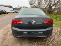 Gebraucht VW Passat Highline 150 PS (110 kW) 2016 Grau Limousine