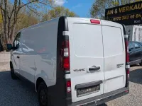 Gebraucht Renault Trafic 90 PS (66 kW) 2016 Weiß Van / Kleinbus