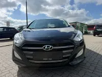 Gebraucht Hyundai i30 Premium 136 PS (100 kW) 2015 Schwarz Limousine