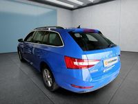 Gebraucht Skoda Superb 150 PS (110 kW) 2022 Blau Kombi