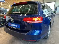 Gebraucht VW Passat 150 PS (110 kW) 2018 Blau Kombi