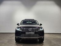 Gebraucht VW Touareg Exclusive 262 PS (192 kW) 2015 Deep black perleffek (metallic) SUV