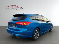 Gebraucht Ford Focus ST-Line 182 PS (133 kW) 2020 Blau Kombi